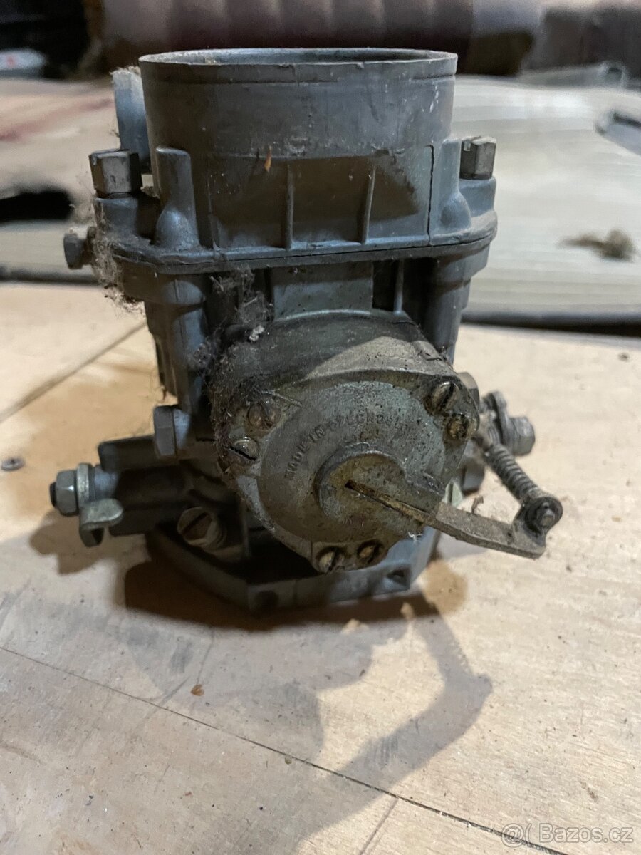 Karburátory z Tatry 603 - 4