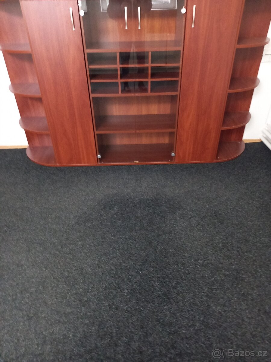 Kancelarsky nabytek - 4