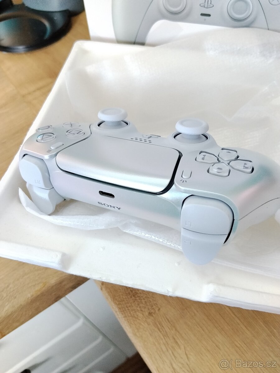 Dualsense ps5 Chroma Pearl - záruka do 5.2028 - 4