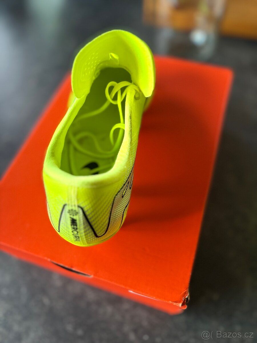 Dětské kopačky Nike - 4