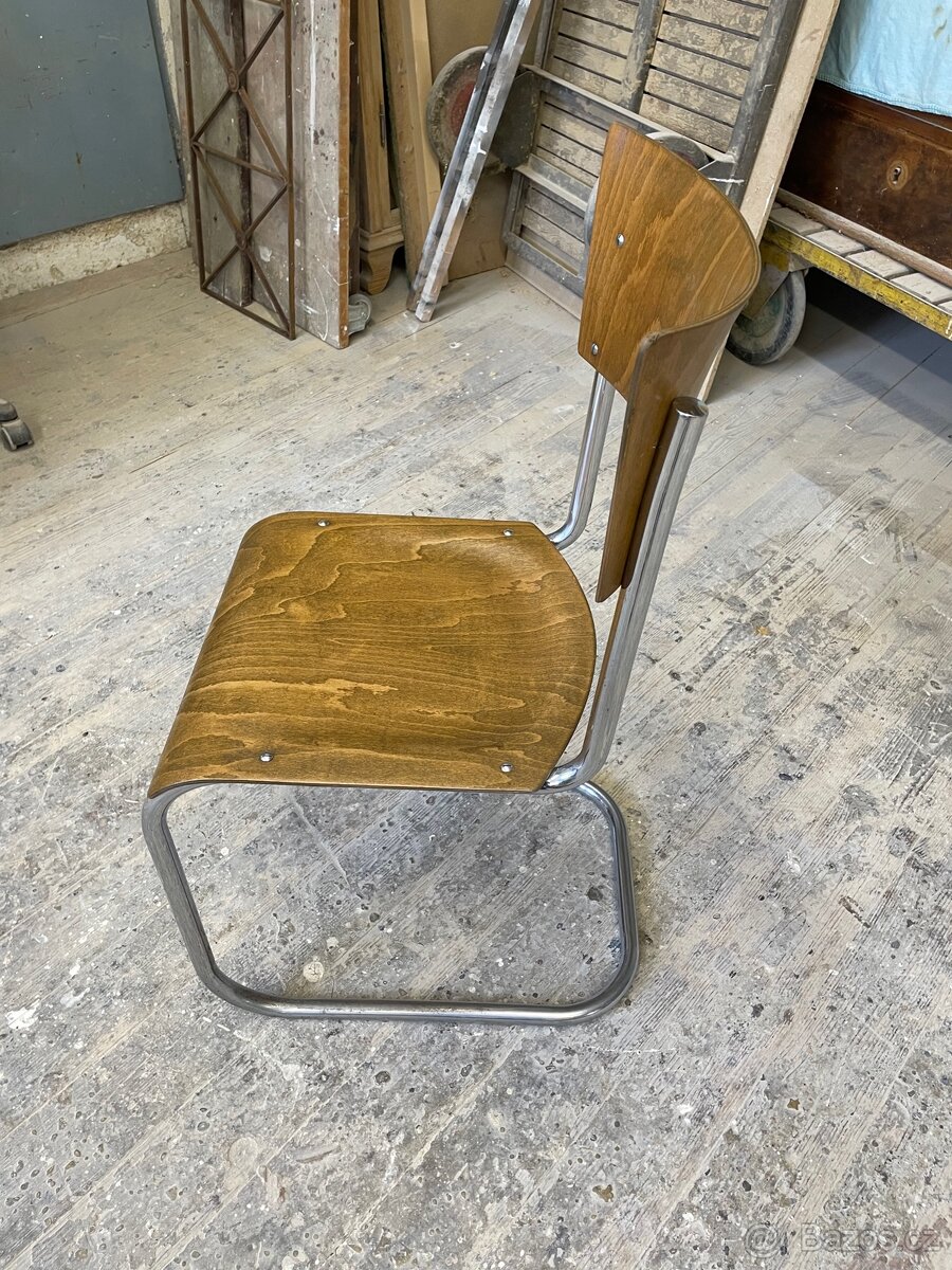 Chromovaná funkcionalistická židle - 4