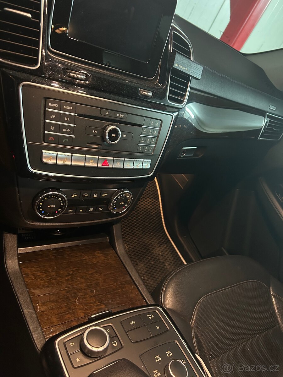 Mercedes gls 350 4matic - 4
