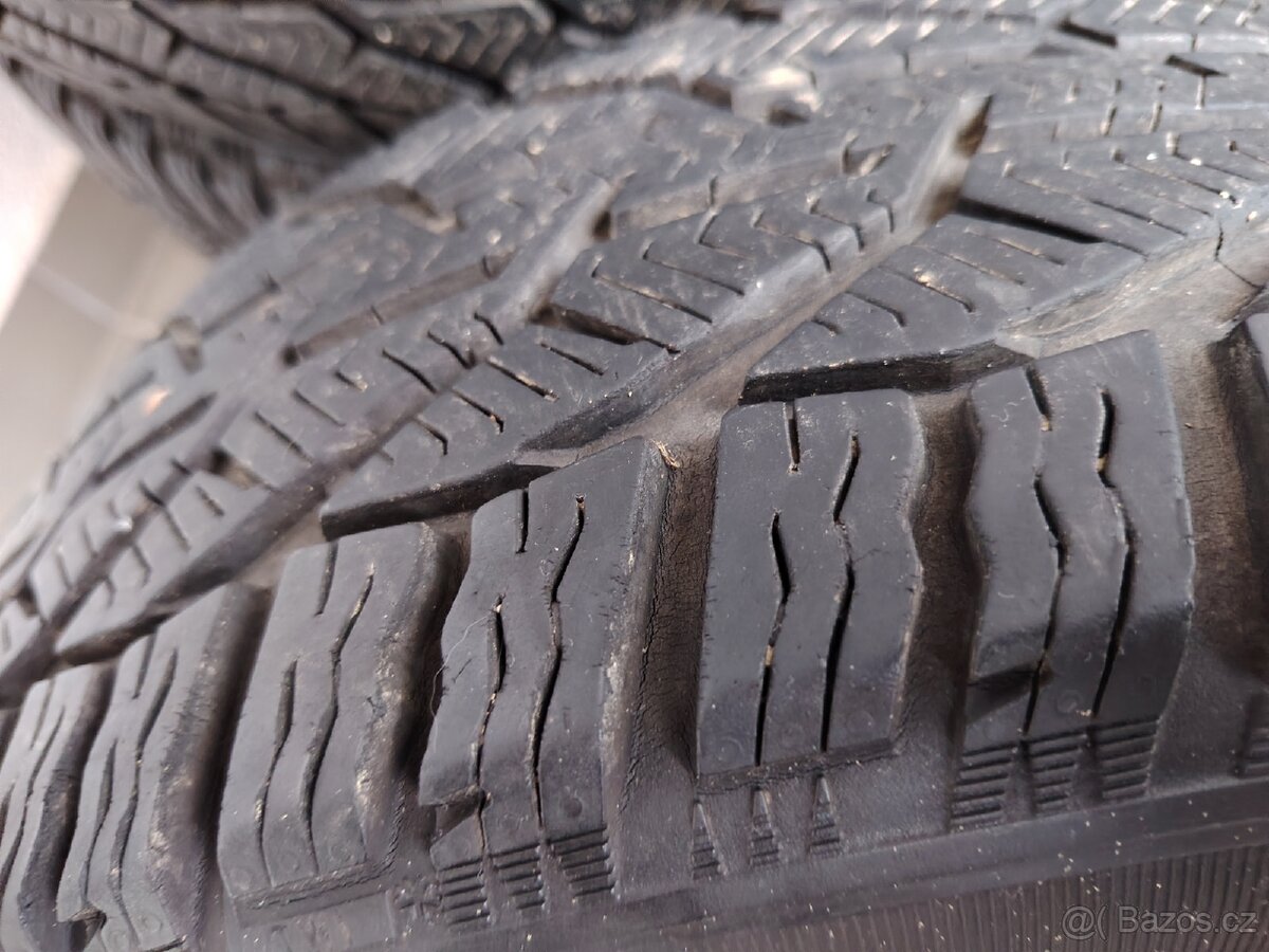 Alu kola skoda superb 3 235/45/18 - 4