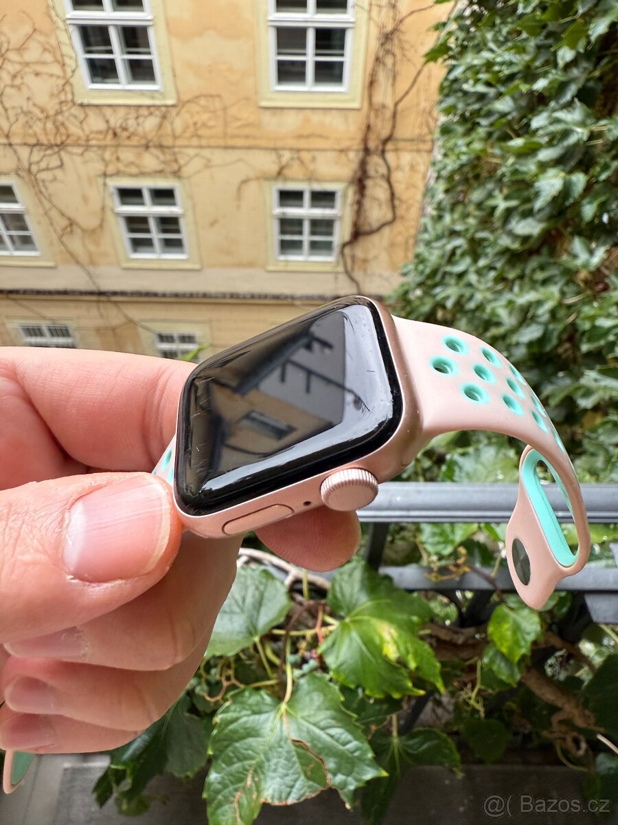 Apple Watch SE 40mm - 4