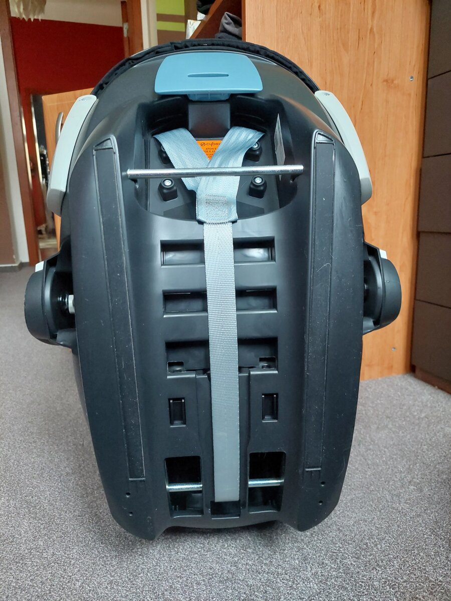 Autosedačka-vajíčko Cybex Aton 5 - 4
