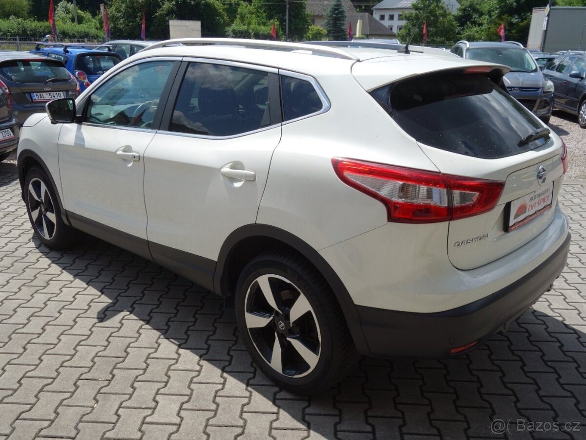 NISSAN QASHQAI 1.5dCi 81kW -VÝBAVA - 4