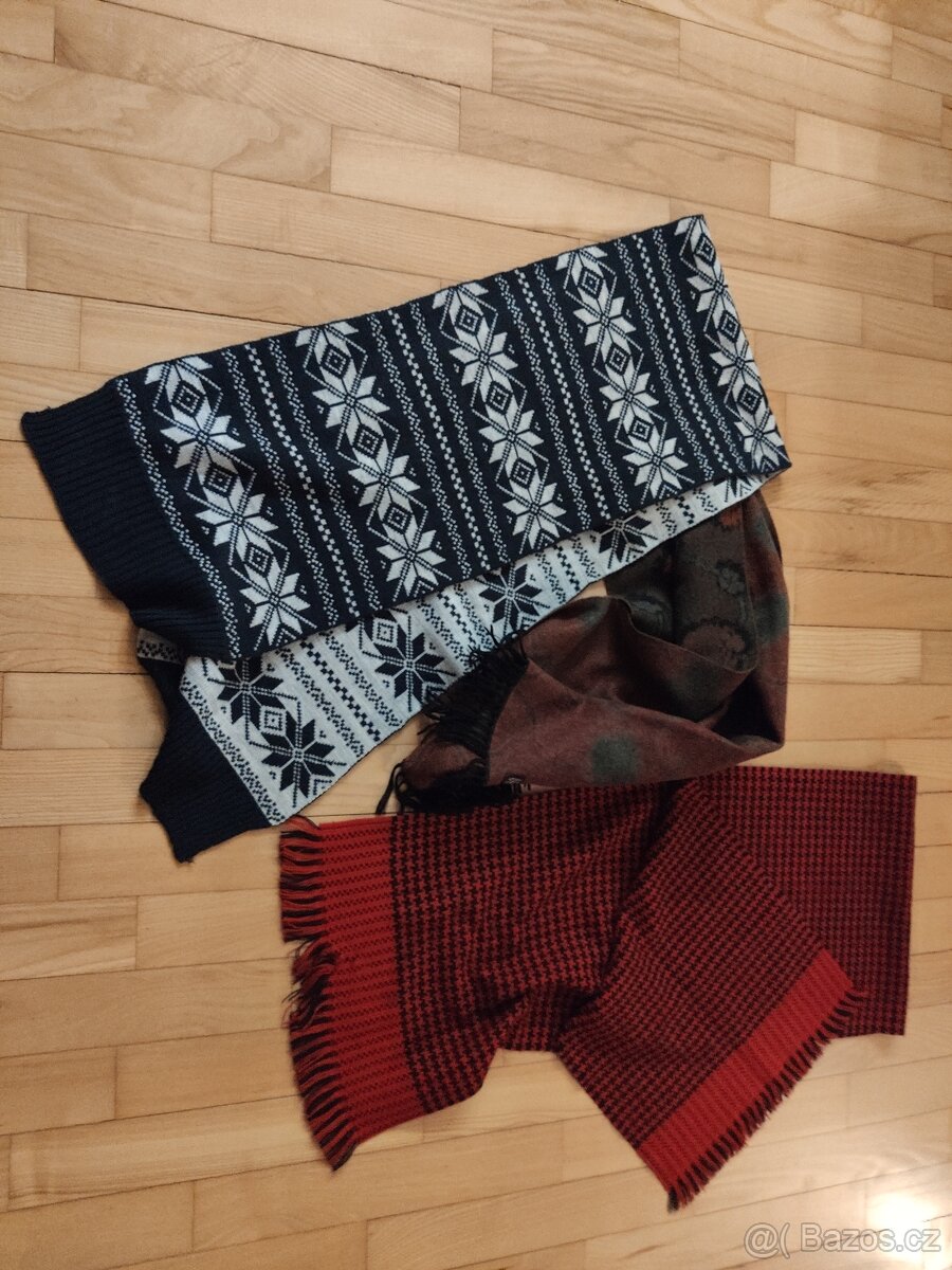 Tři kusy zimních šál - 4