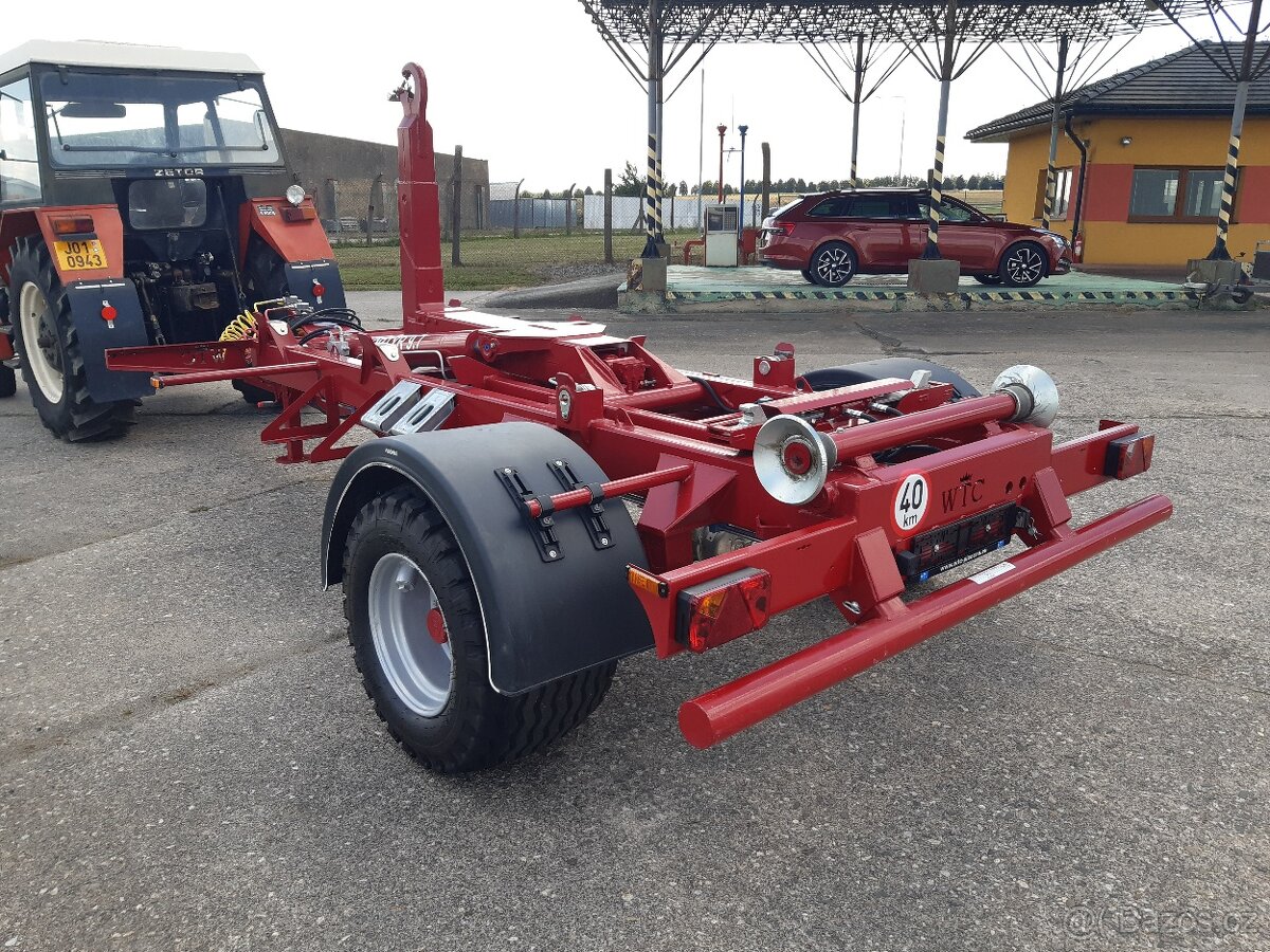 Nosič kontejnerů PORTÝR 9.7 - 4