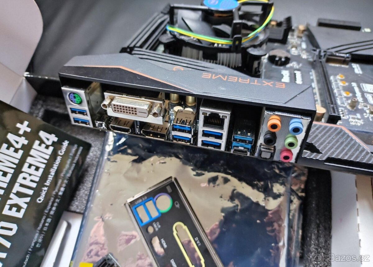 ASRock Z170 Extreme4 + SLI Bridge + Core i5 - 4