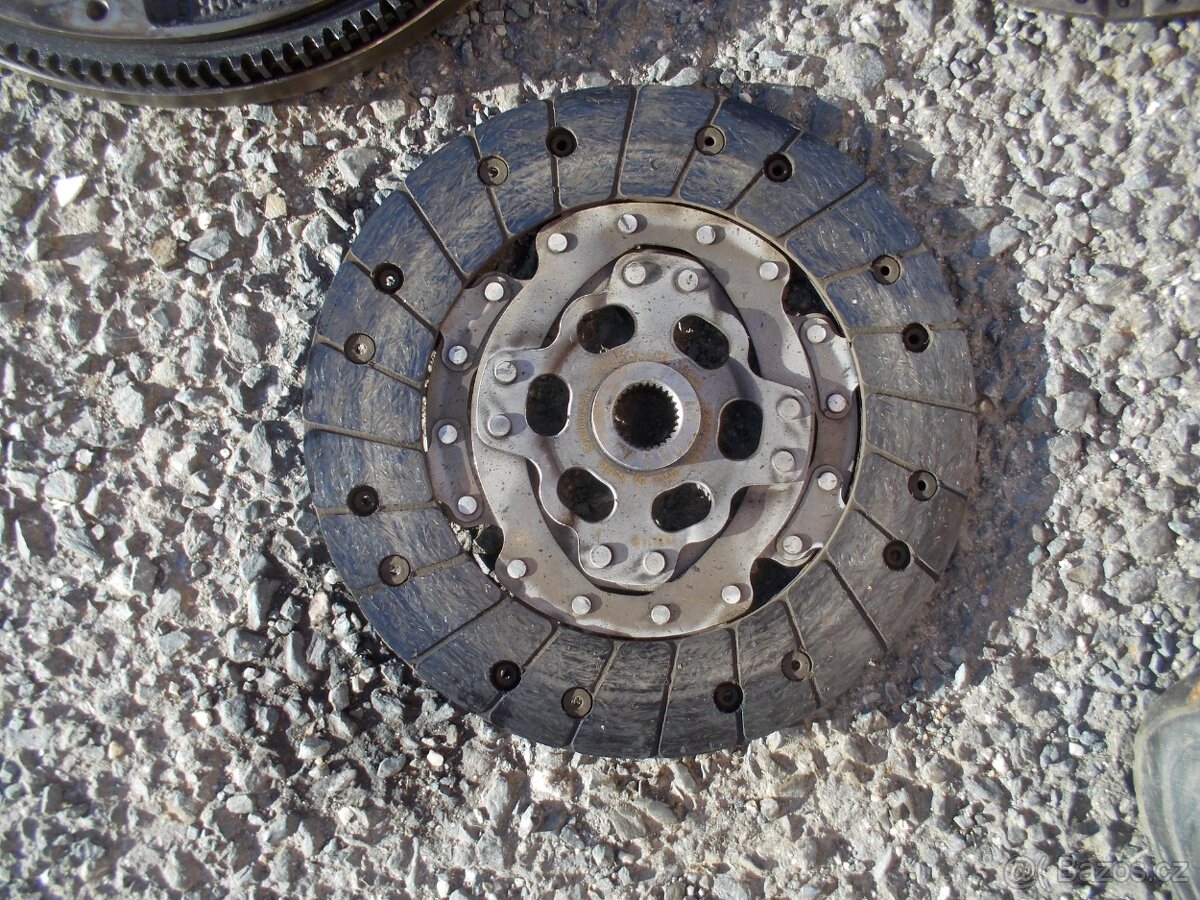 Spojka VW Golf IV 1.9TDI 74kw - 4