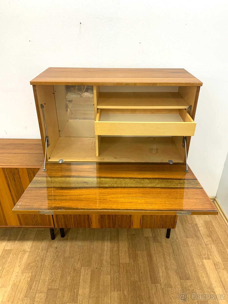 Retro komoda Interiér 70. léta - 4