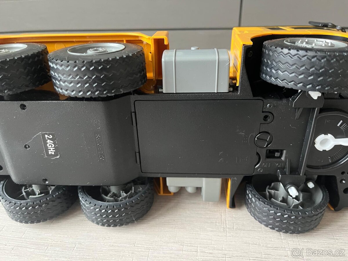 Double Eagle RC autojeřáb MAN RTR Žlutá - 4