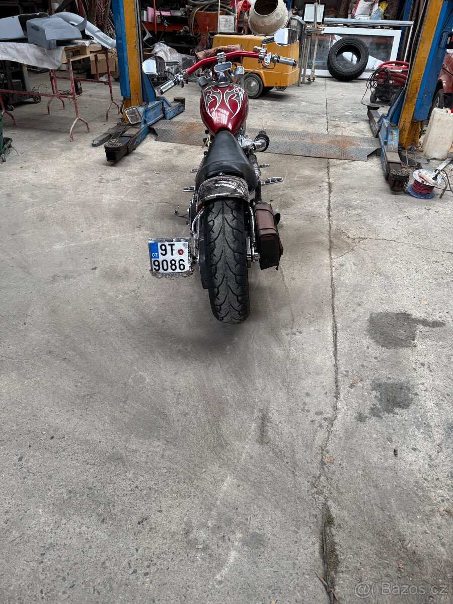 Harley Davidson - 4