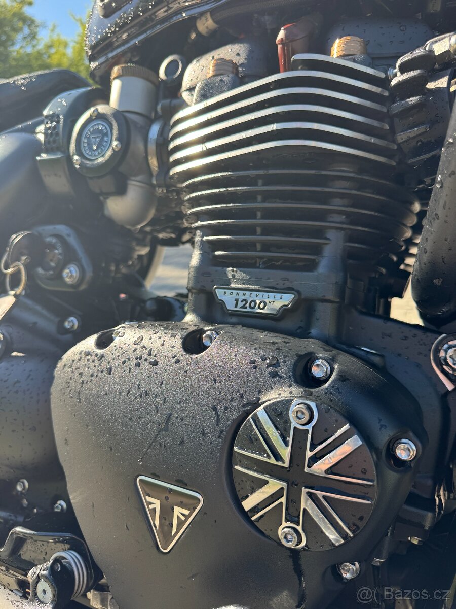Triumph Bobber Black 1200 2020 - 4