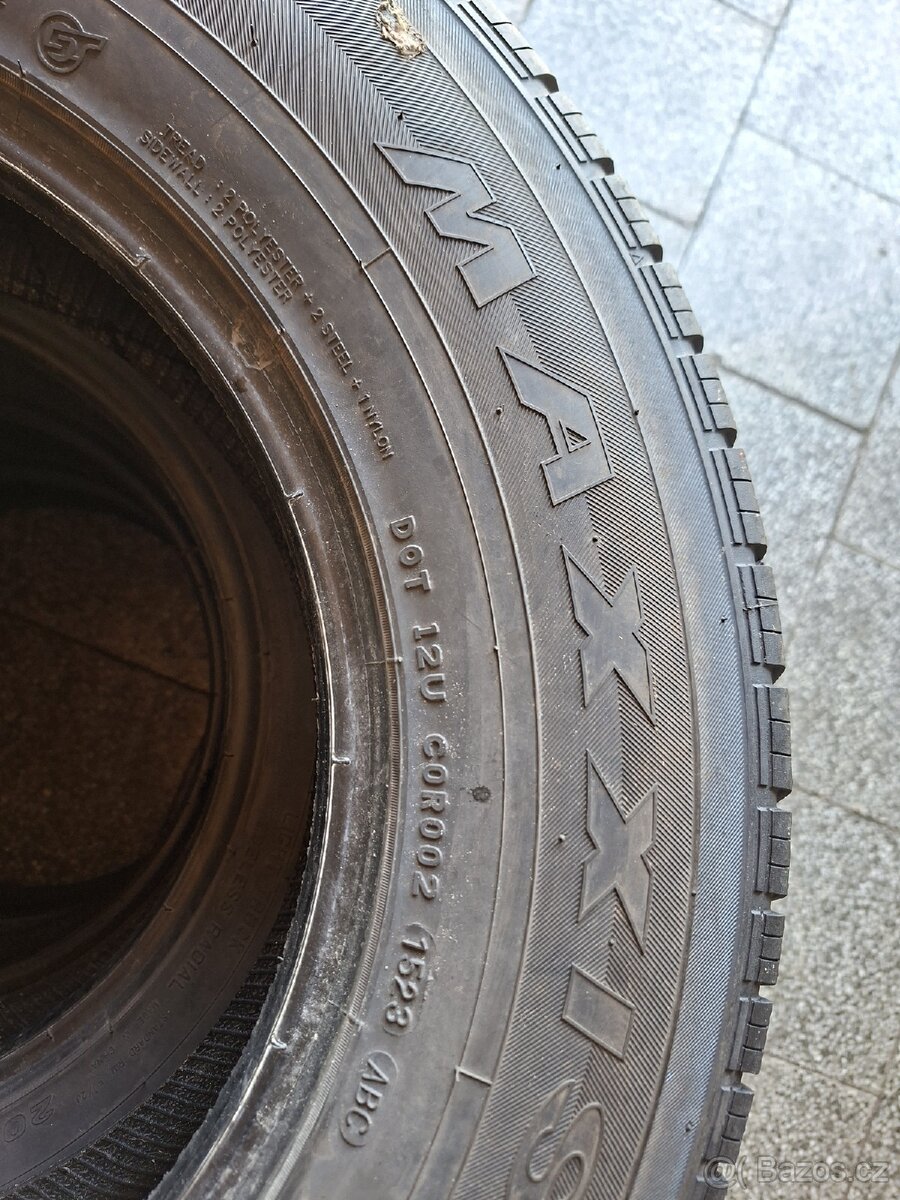 4x letni pneu 205/75 R16C - 4