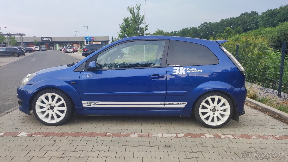Ford Fiesta ST 150 - 4