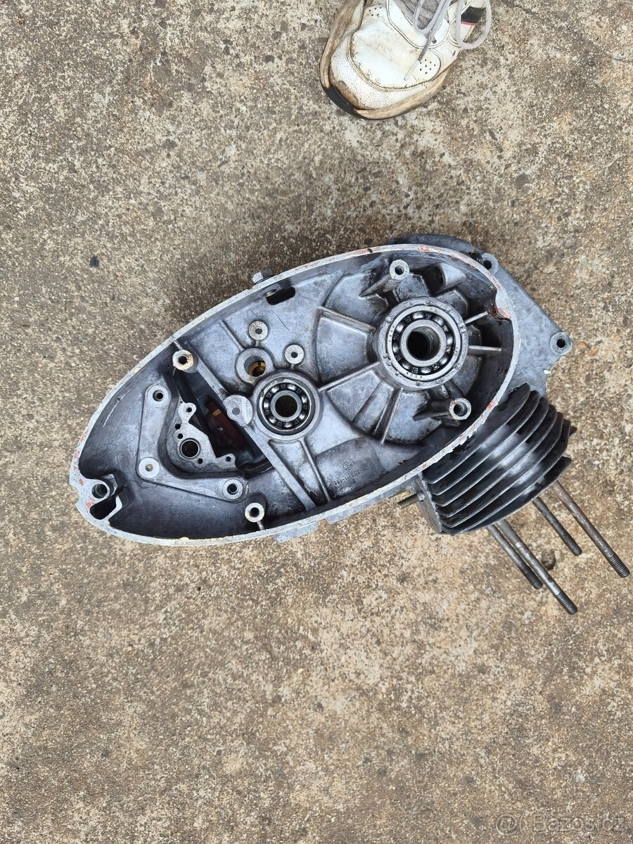Díly Jawa 250 - 4