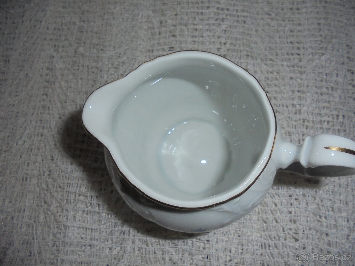Prodám porcelánovou konvičku - 4