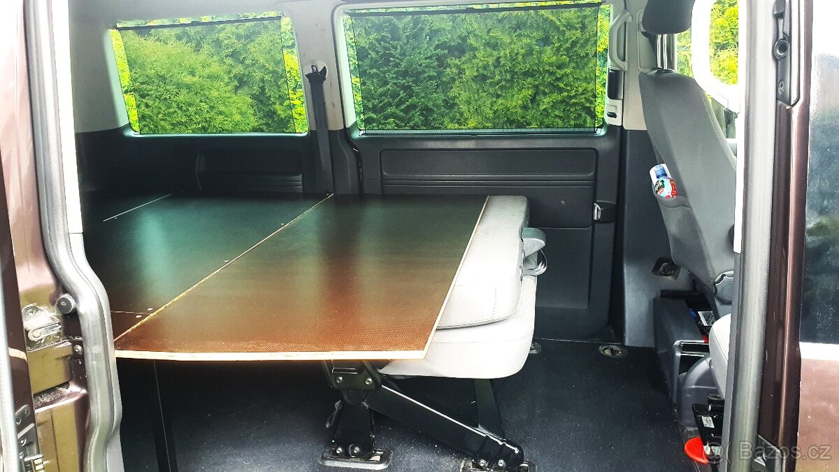Spací vestavba do VW T5, T6, T6.1 - 4