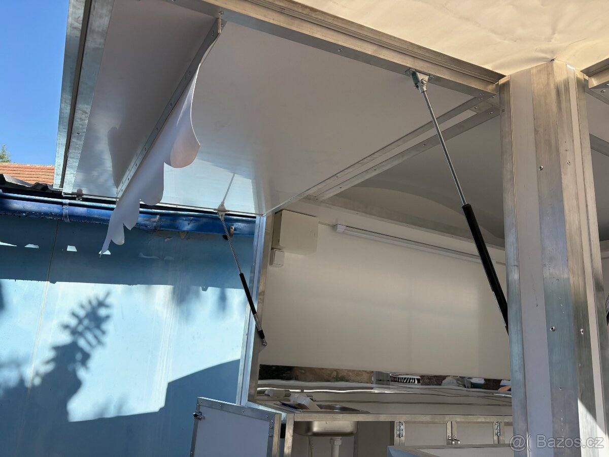 Aixam Food Truck - 4