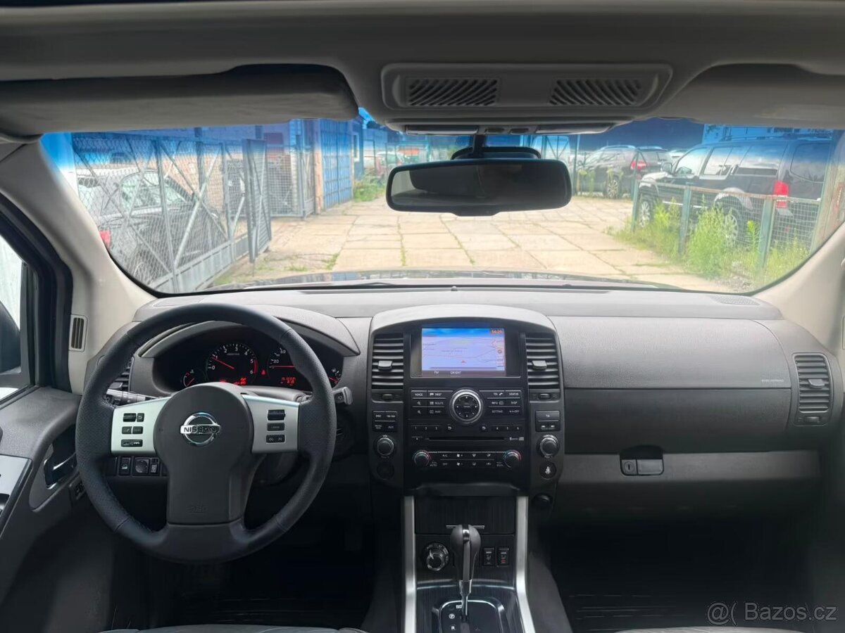 Nissan Pathfinder 3.0 dCi LE 170kw - 4