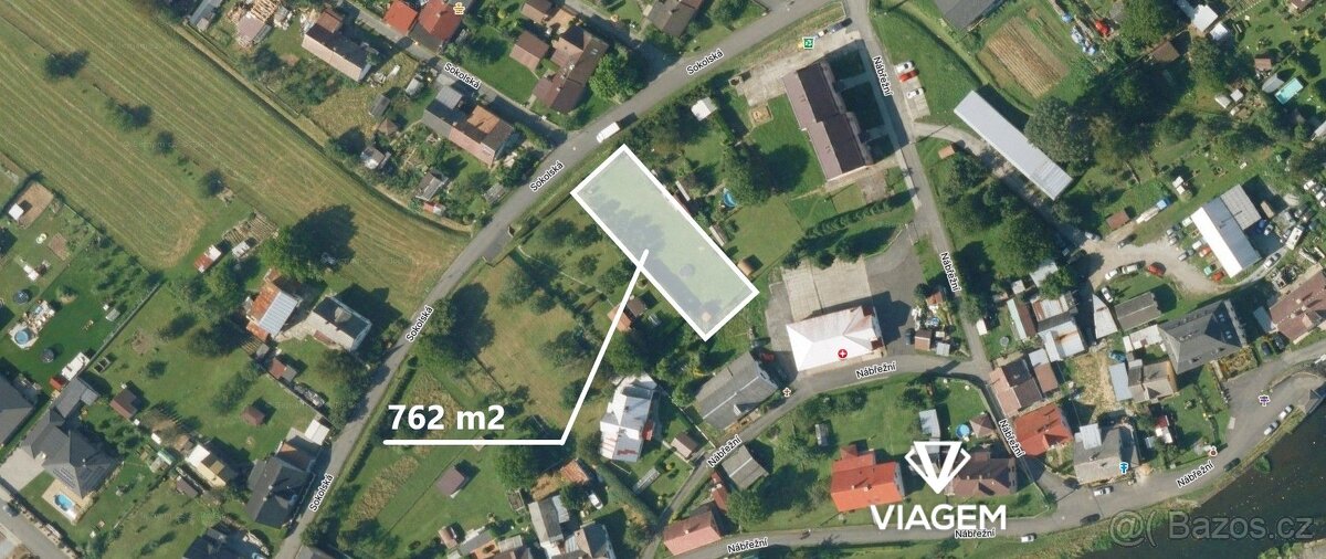 Stavební - bydlení 762 m² - 4