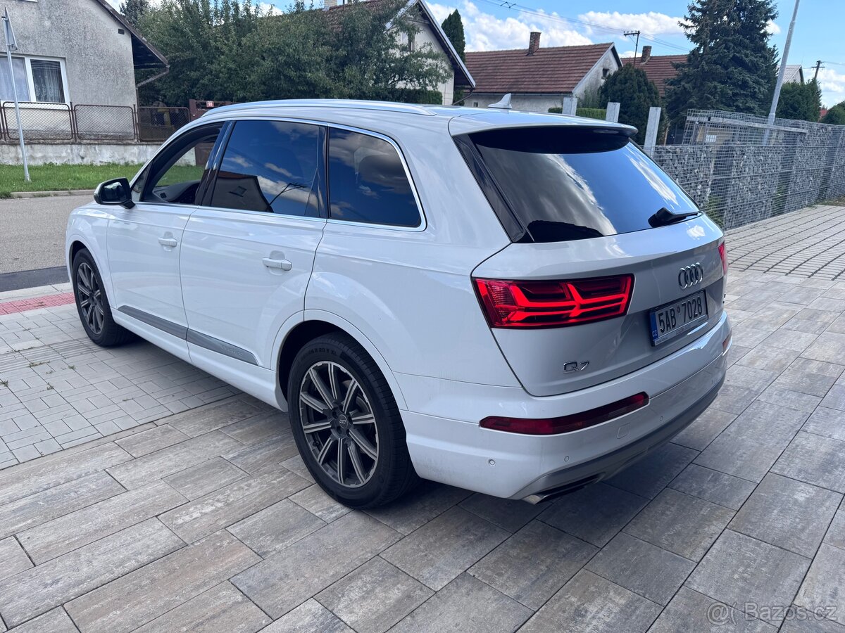 Audi Q7 3.0TDI - 4