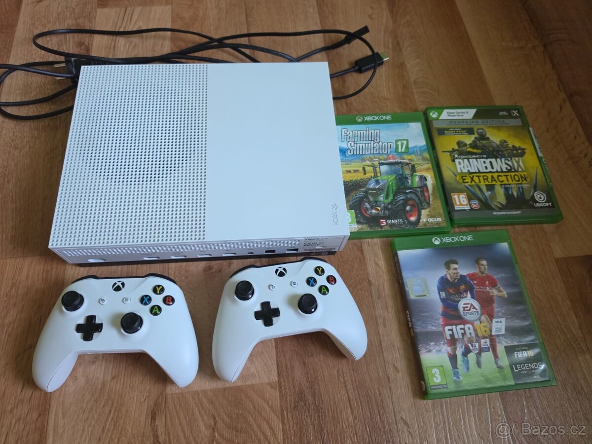 Xbox One S 500Gb + 2 ovladače + hry 3 ks - 4