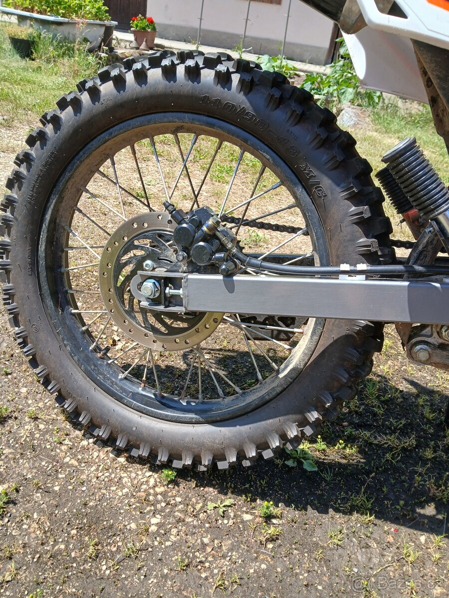 PITBIKE mikilon defender 250 ccm