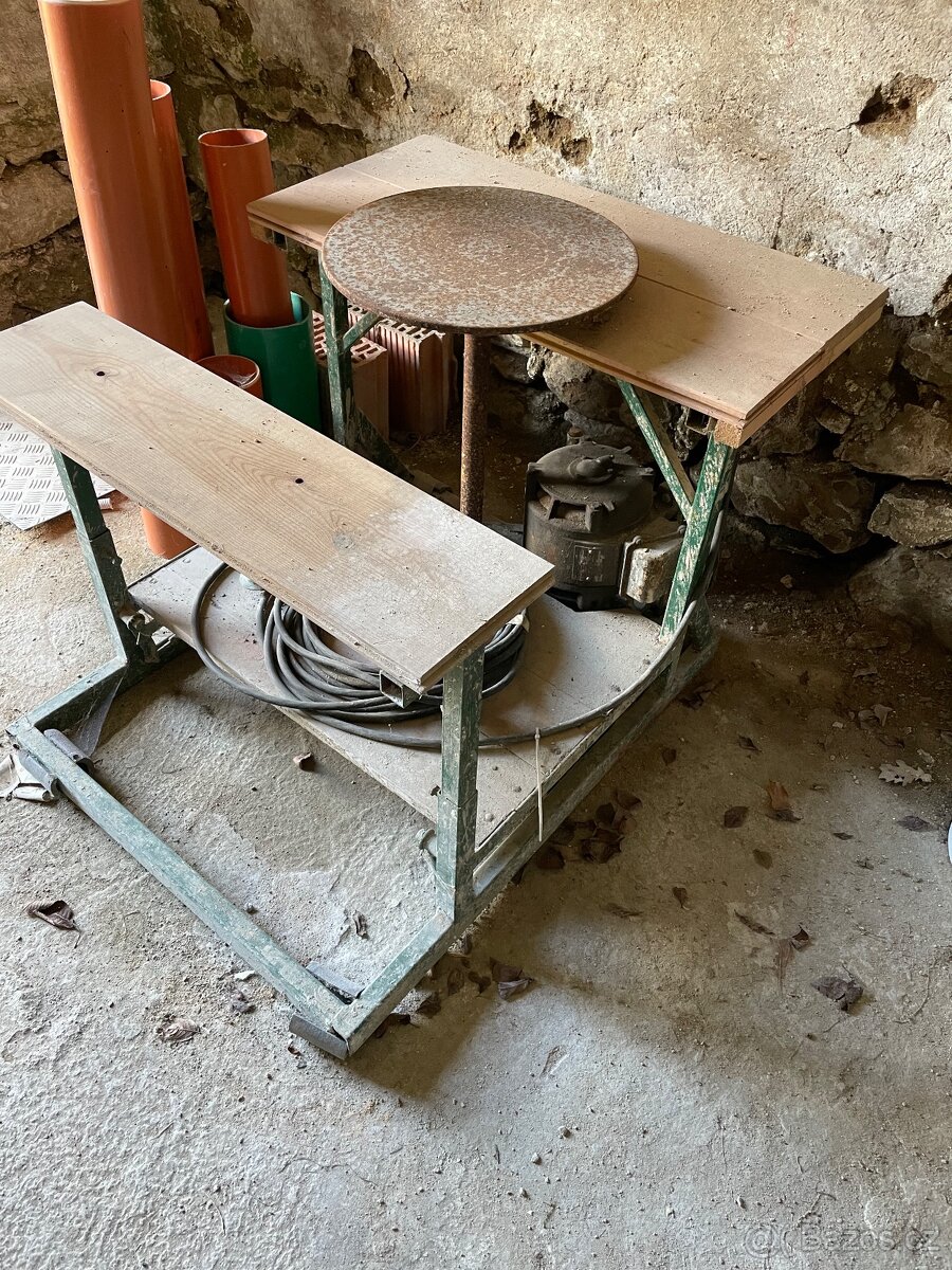 Hrnčířský kruh - 4