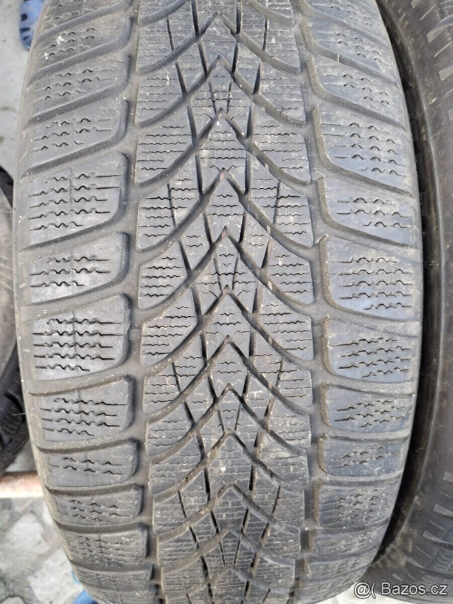 225/55/17 zimni pneu CONTI a DUNLOP 225/55 R17 - 4