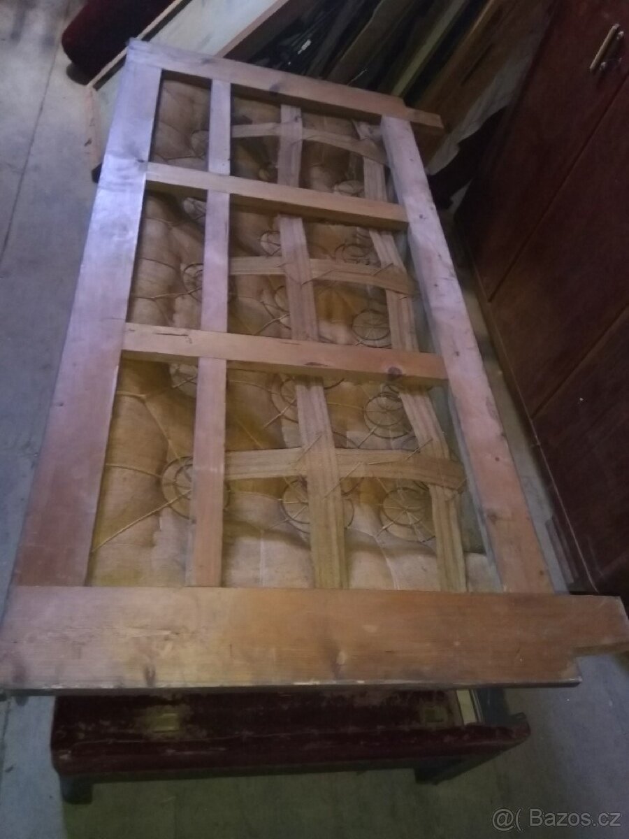 Starožitný vyšívaný gauč - pohovka, divan - 4