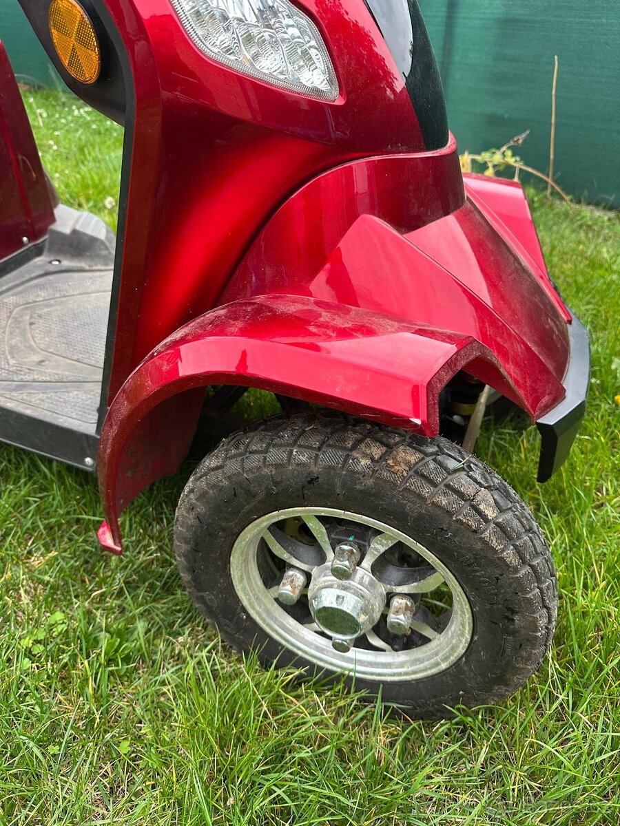 Elektrický skútr Selvo 41000 - 4