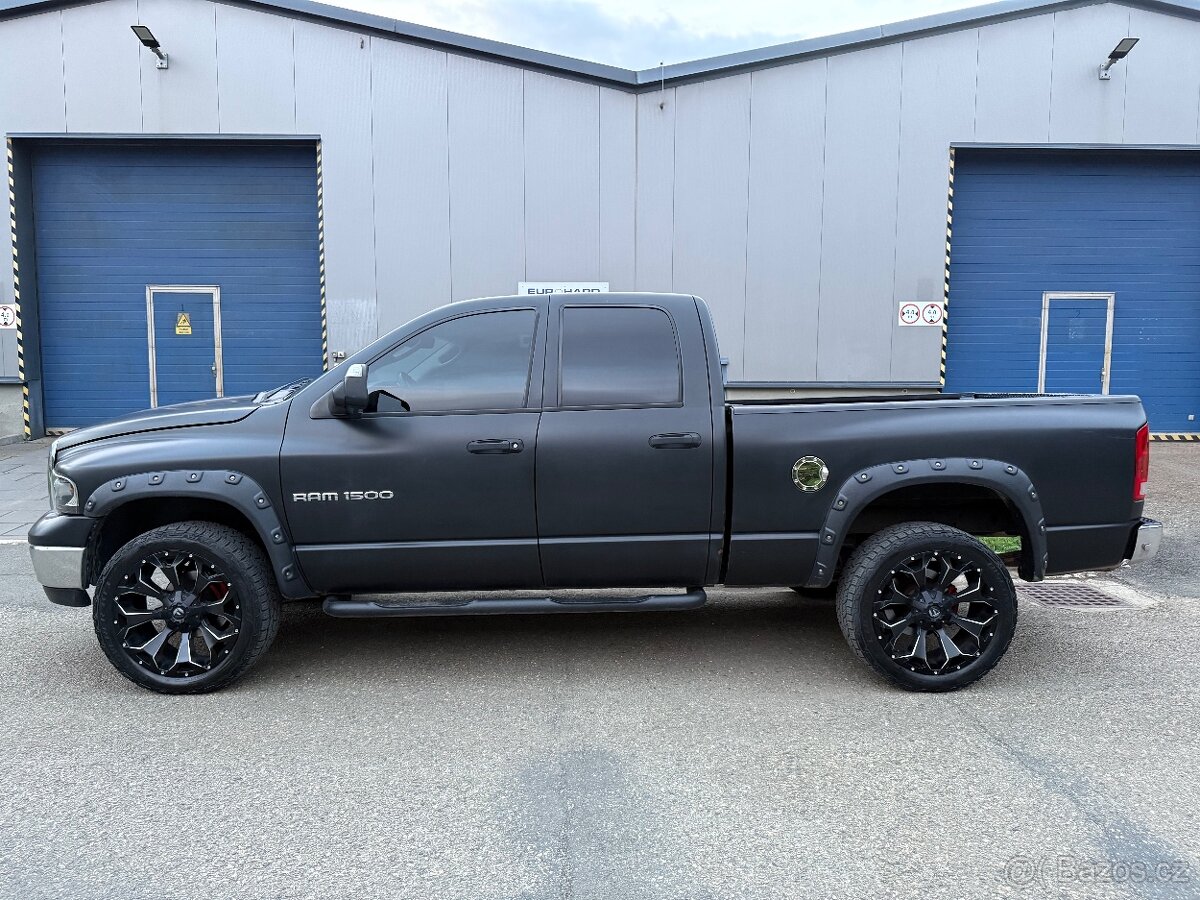 Dodge Ram 1500, 5.7Hemi, 2005, Kůže, R22, Infinity audio