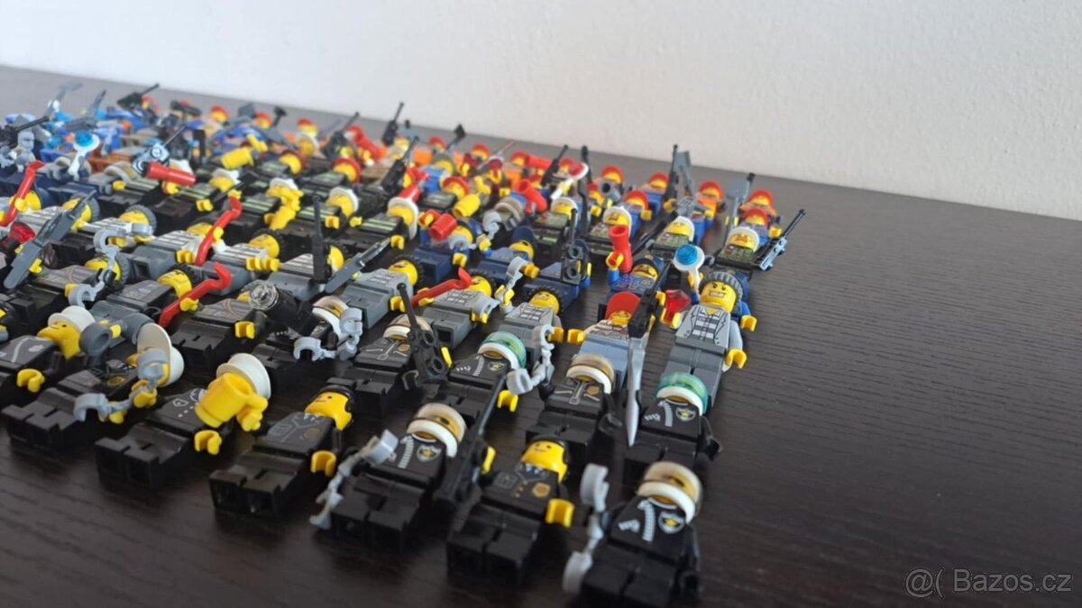 👮♂️💰 Lego City sada - přes 100 figurek 👨🚒🚧 - 4