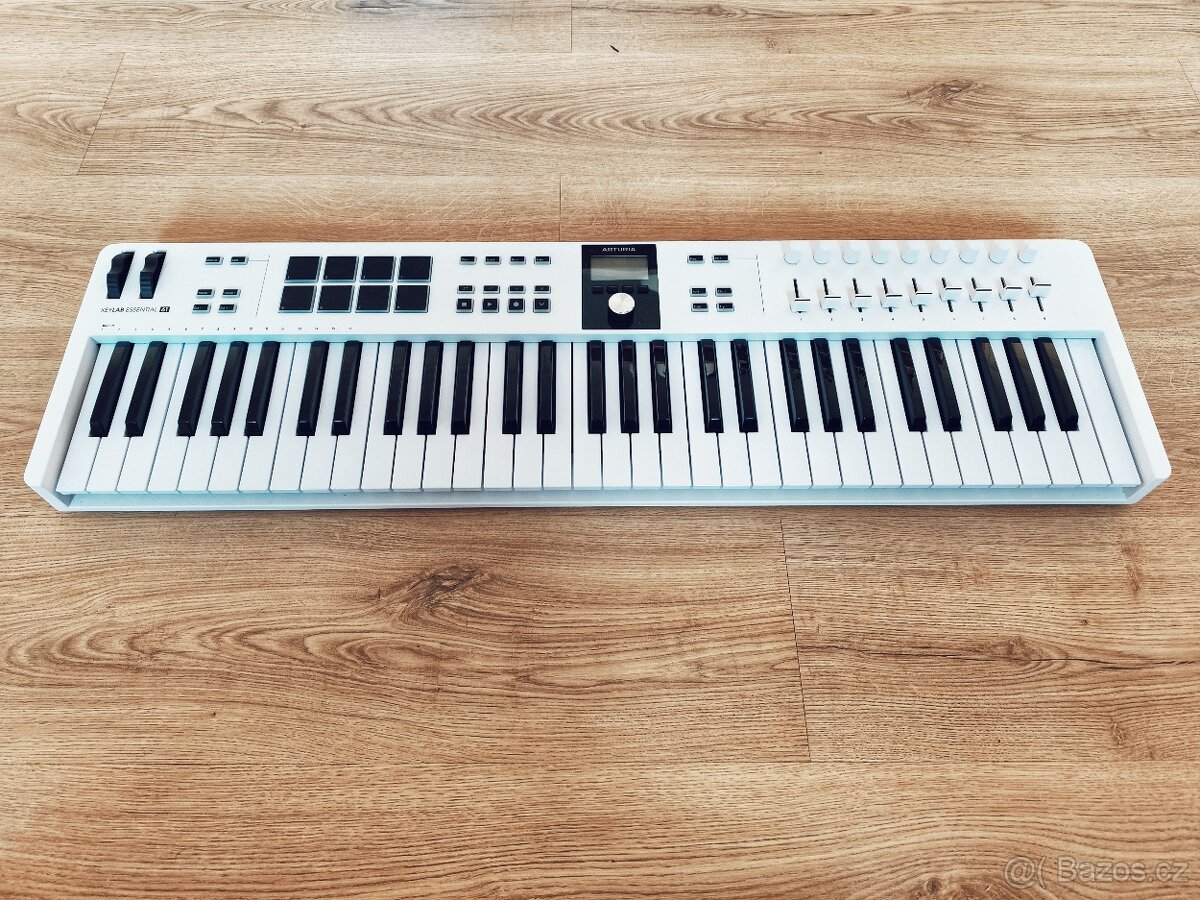 Arturia KeyLab Essential 61 mk3 - 4