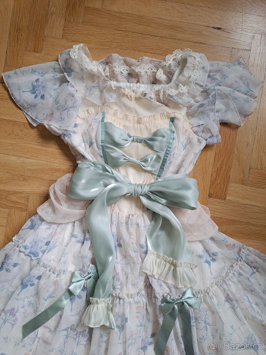 Šaty historické bohatě zdobené - 4