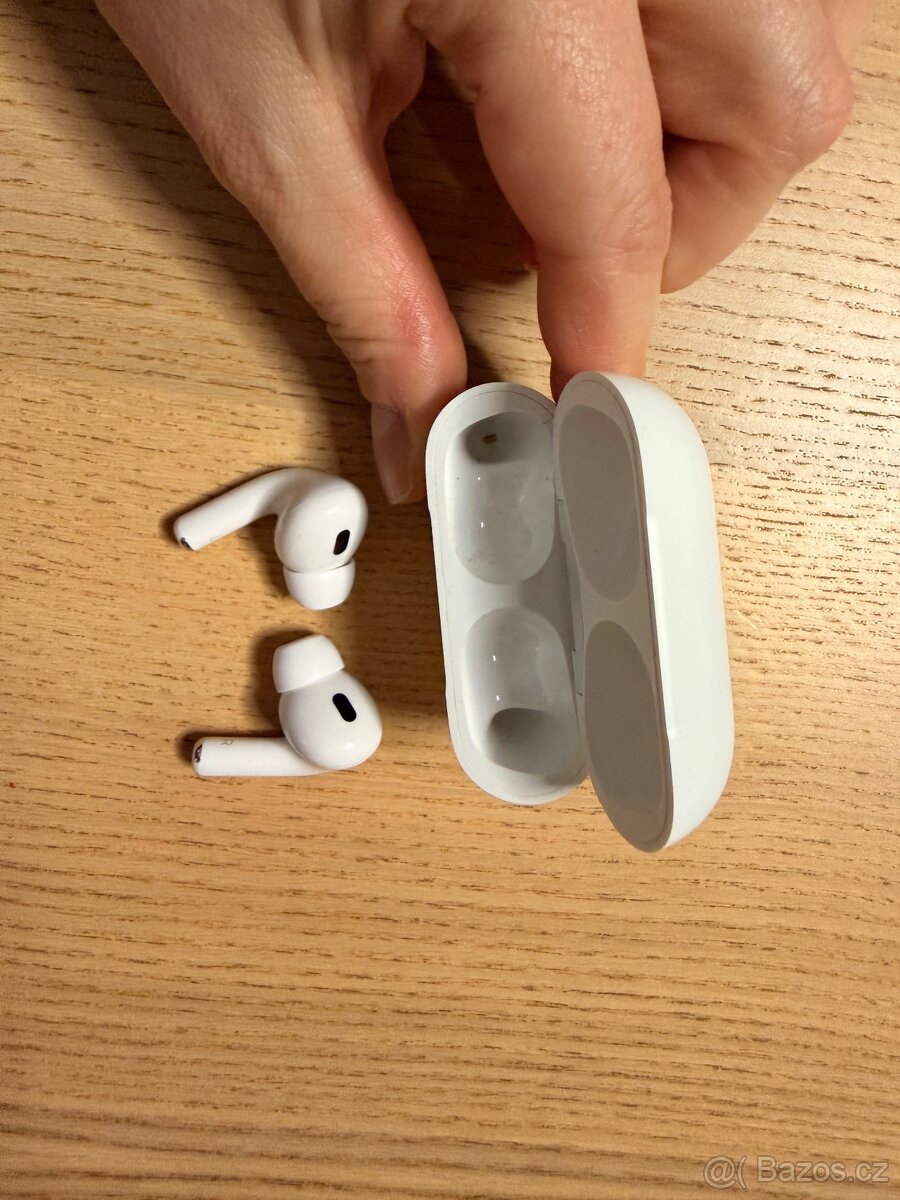 Sluchátka AirPods Pro 2 - 4