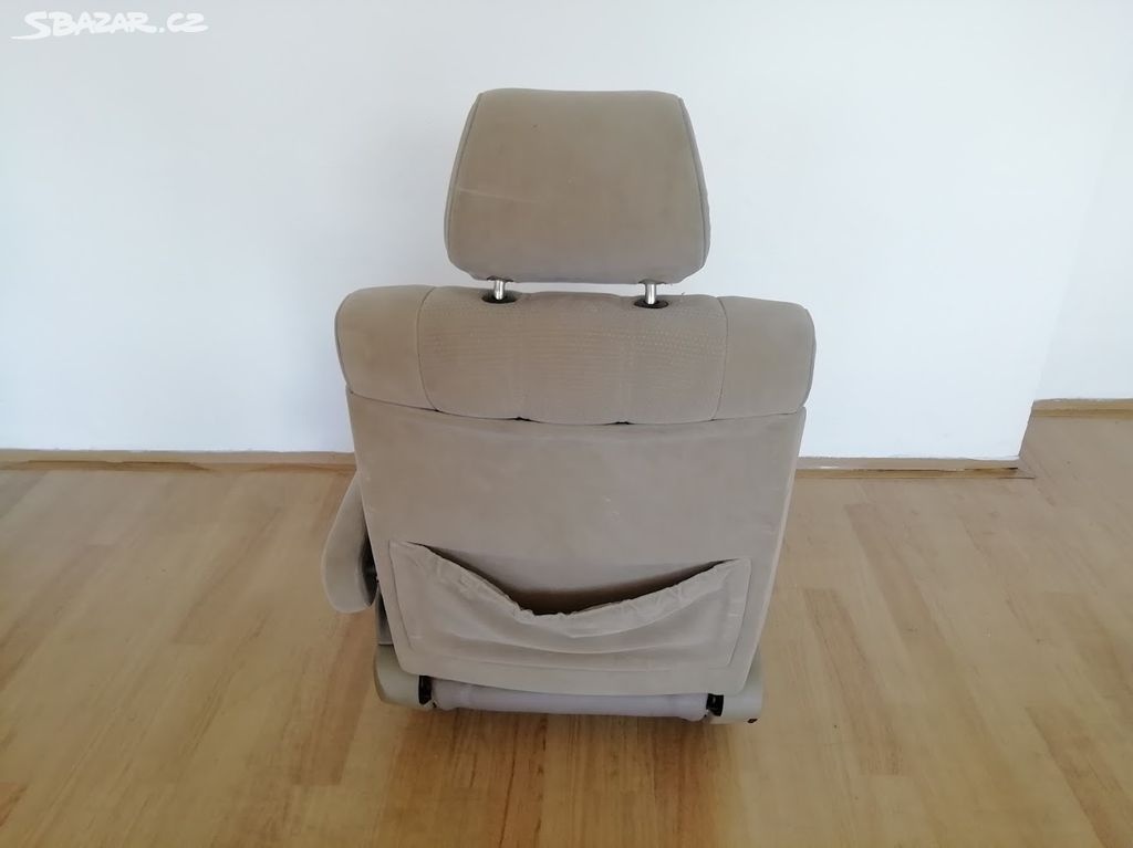 BMW E32, E34 - sedačka v elektrice - 4