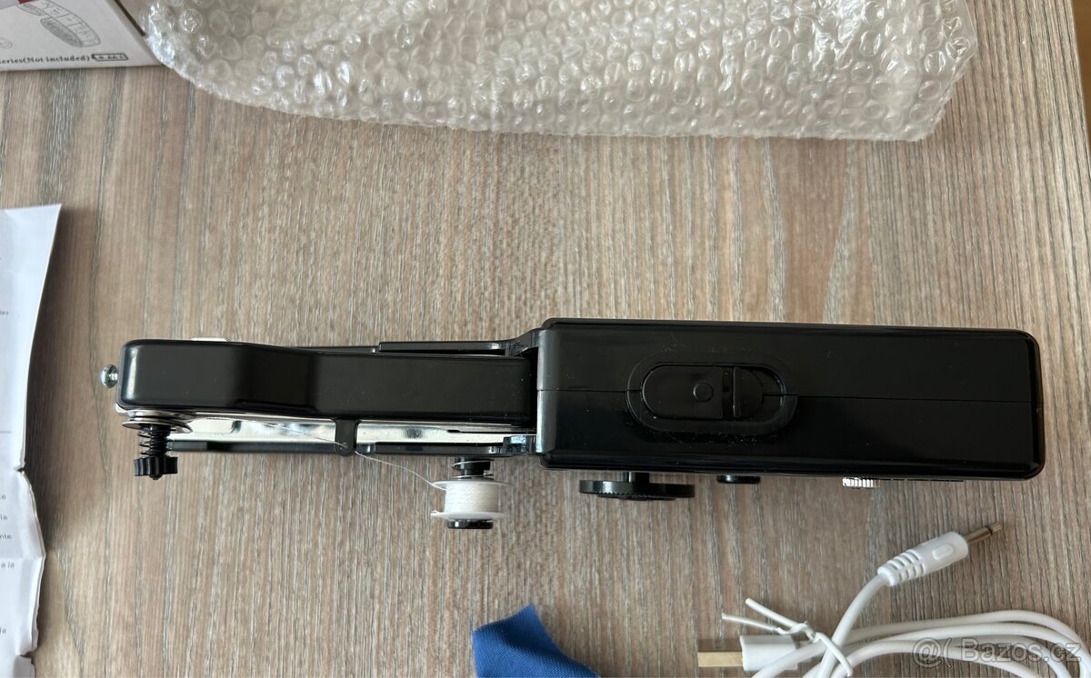 Ruční šicí stroj - 4