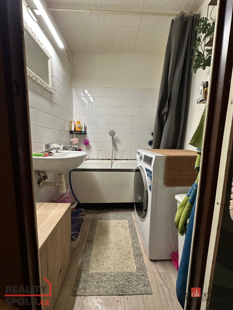 Převod dr. podílu, byty/4+1, 79.3 m2, Keplerova, Krásné Břez - 4