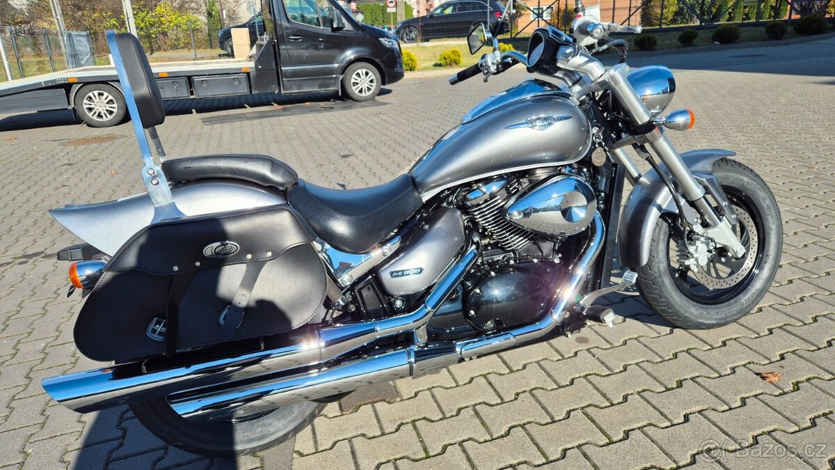 10 KM SUZUKI M800 INTRUDDER VZ 800 - 4