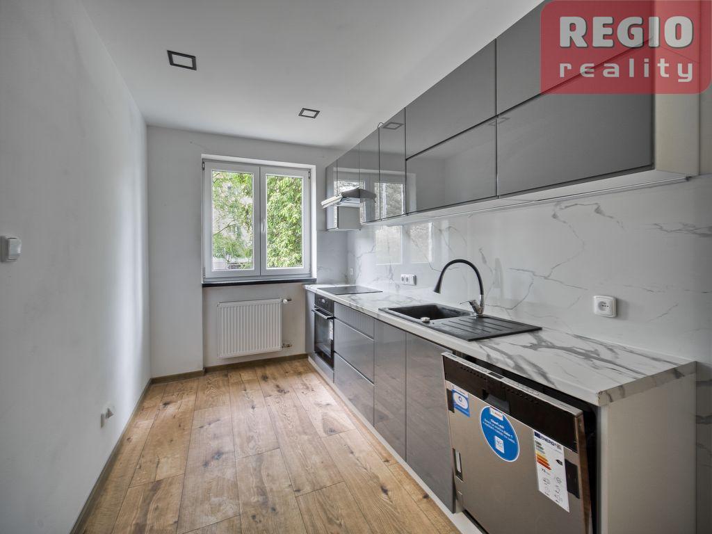 REZERVOVÁNO - Prodej zrekonstruovaného bytu 3+1, Pardubice - - 4