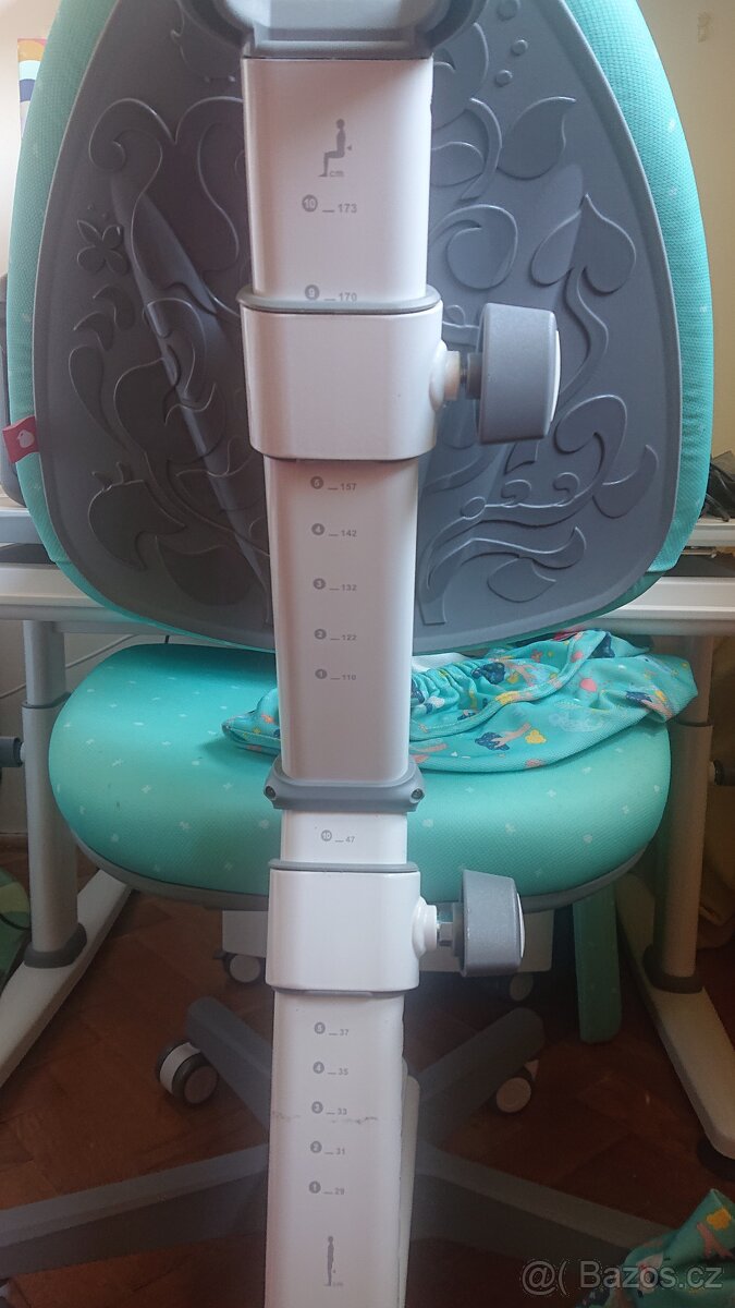 Rostoucí stůl a židle - 4