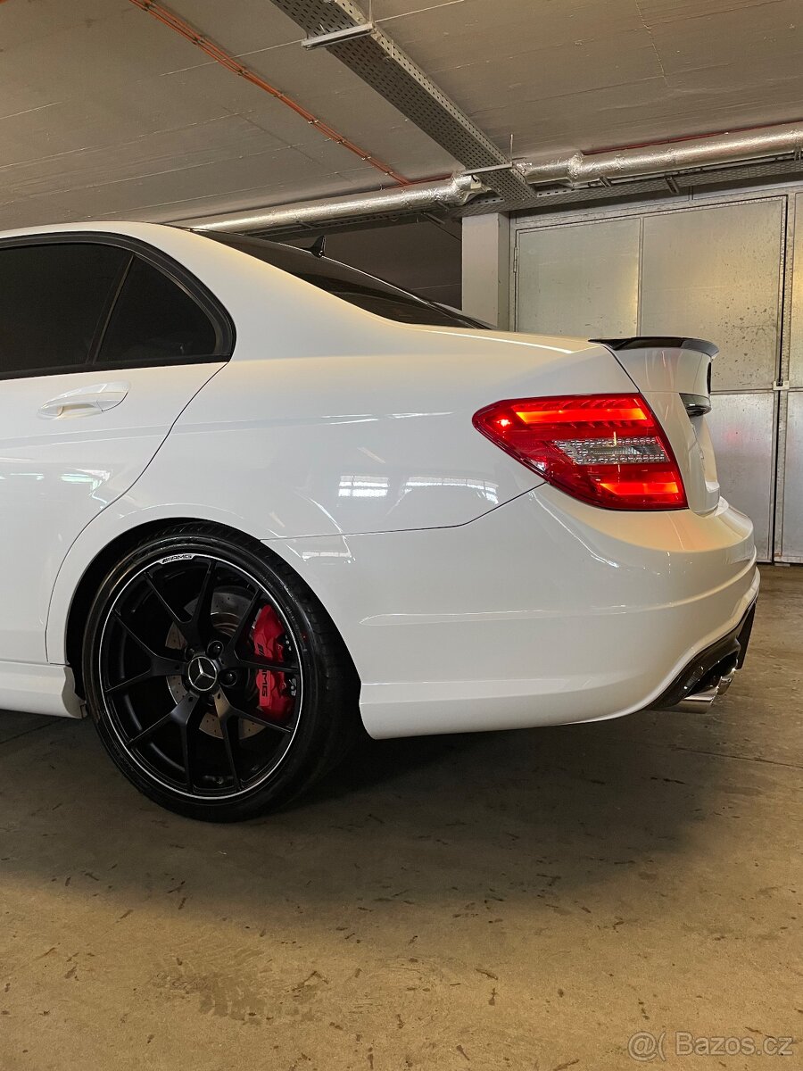 Mercedes Benz C 63 AMG 507 Edition 2013 - 4