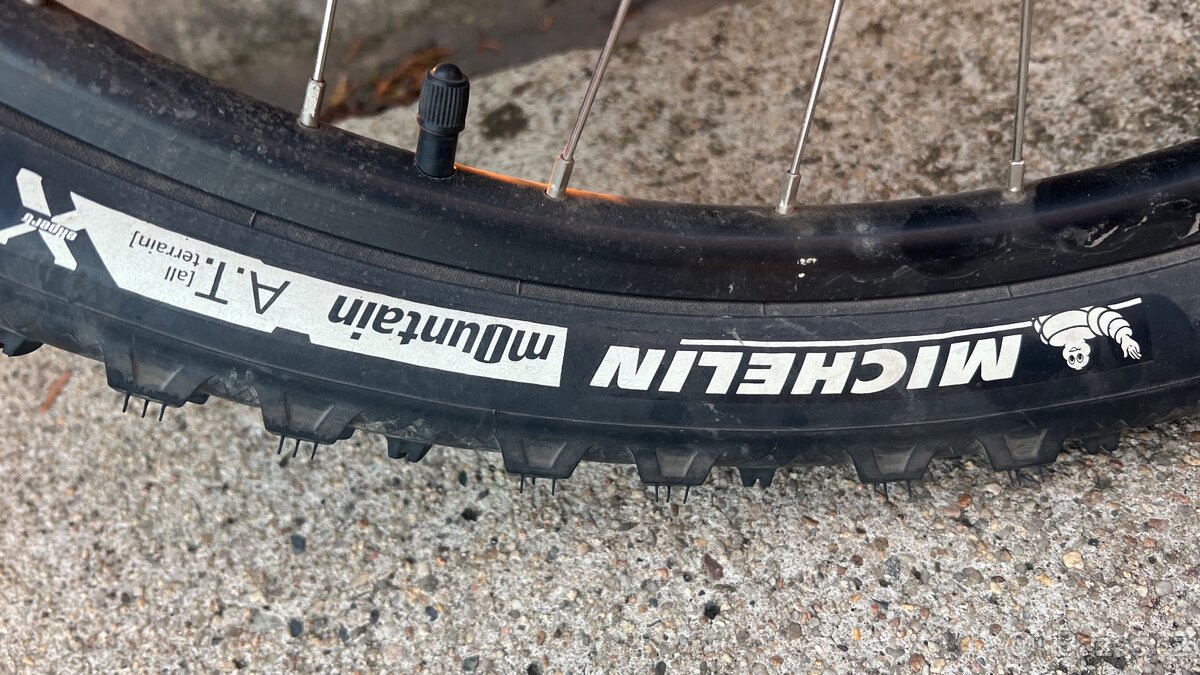 Horské kolo KTM - 4