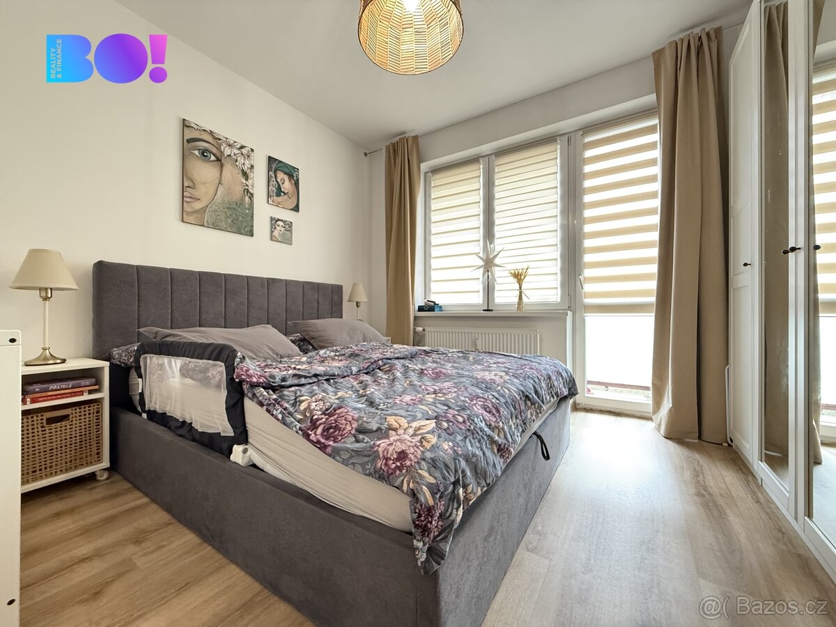 Prodej bytu 3+1, 68 m², ul. Dukelská - 4