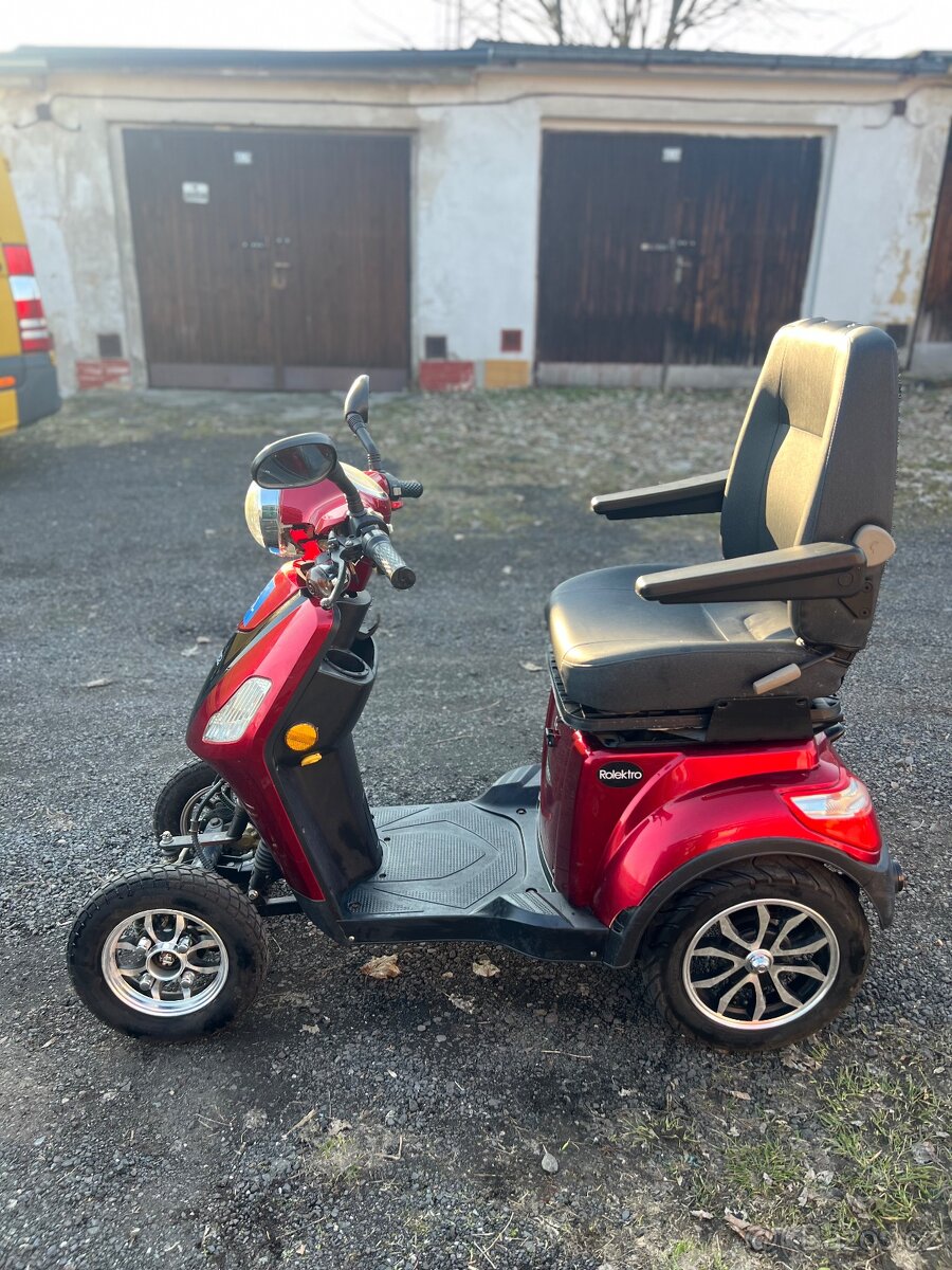 invalidní čtyřkolka pro seniory - 4