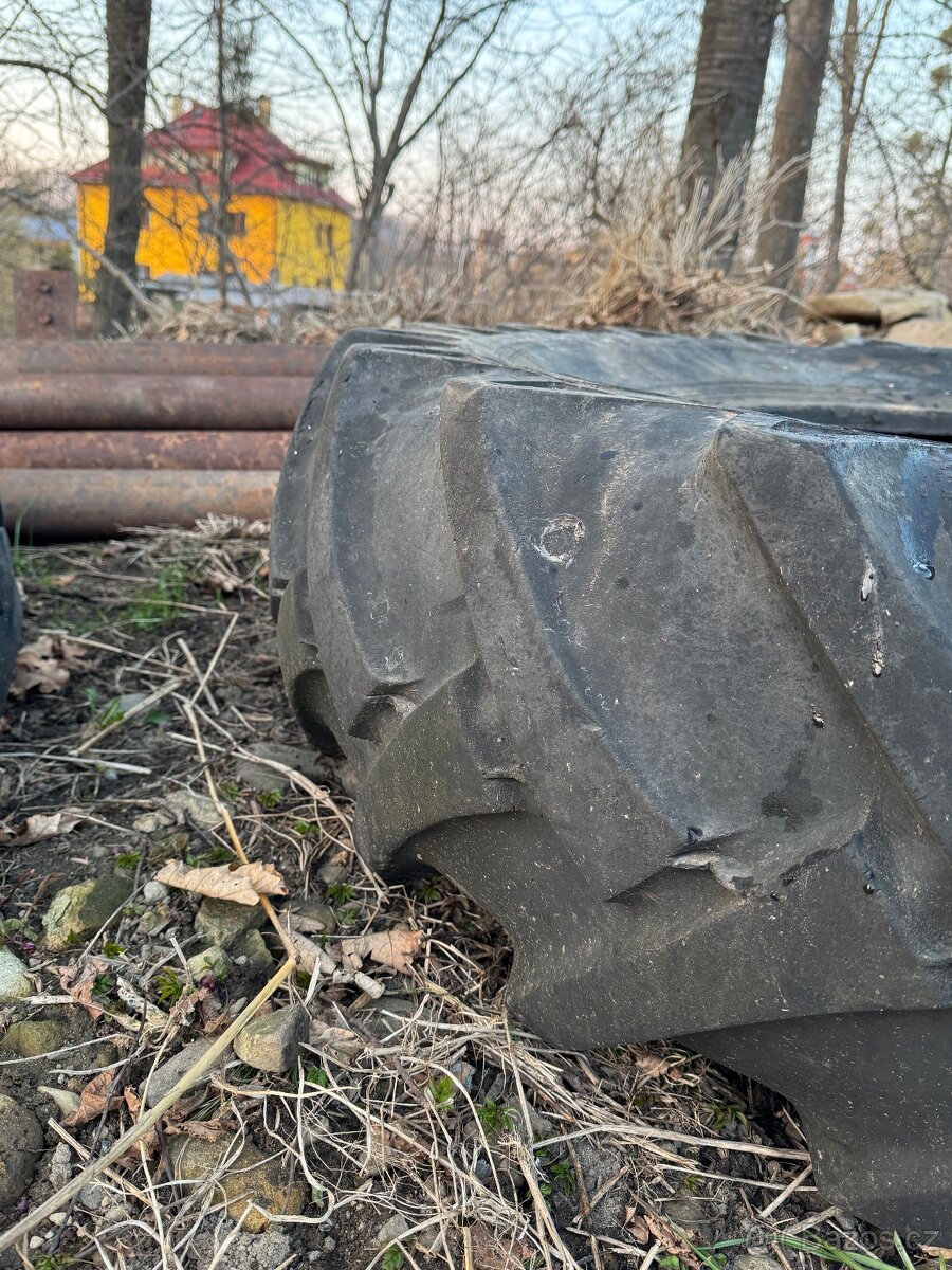Zetor pneumatiky 16.9 28 - 4