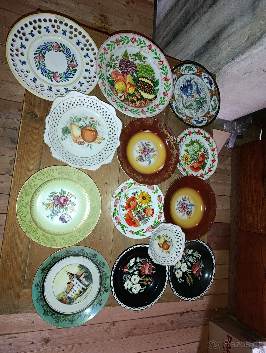 Sklo a porcelán. - 4